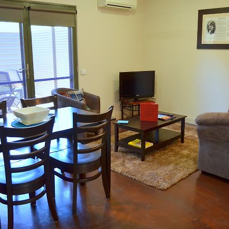 Alice On Todd Apartments Alice Springs Esterno foto
